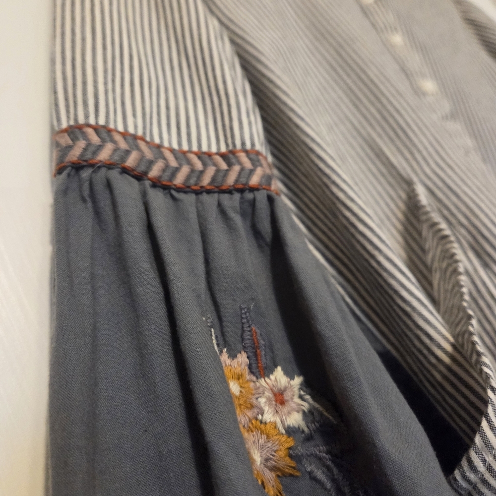 Anthropologie Kyla Seo Caite Deja Floral Embroidered Tunic Striped Top - Picture 6 of 16
